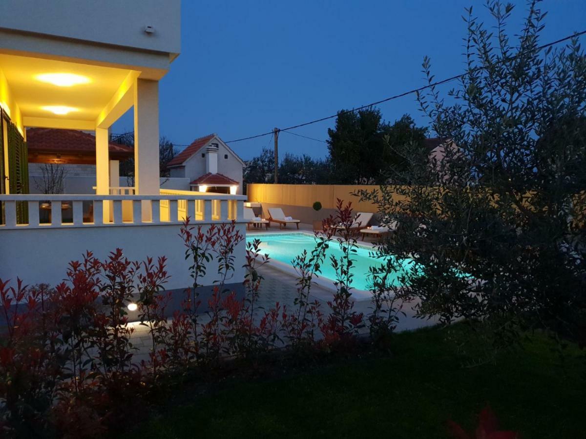 Villa Rosa Ventorum With Private Pool Near Split Каштела Экстерьер фото